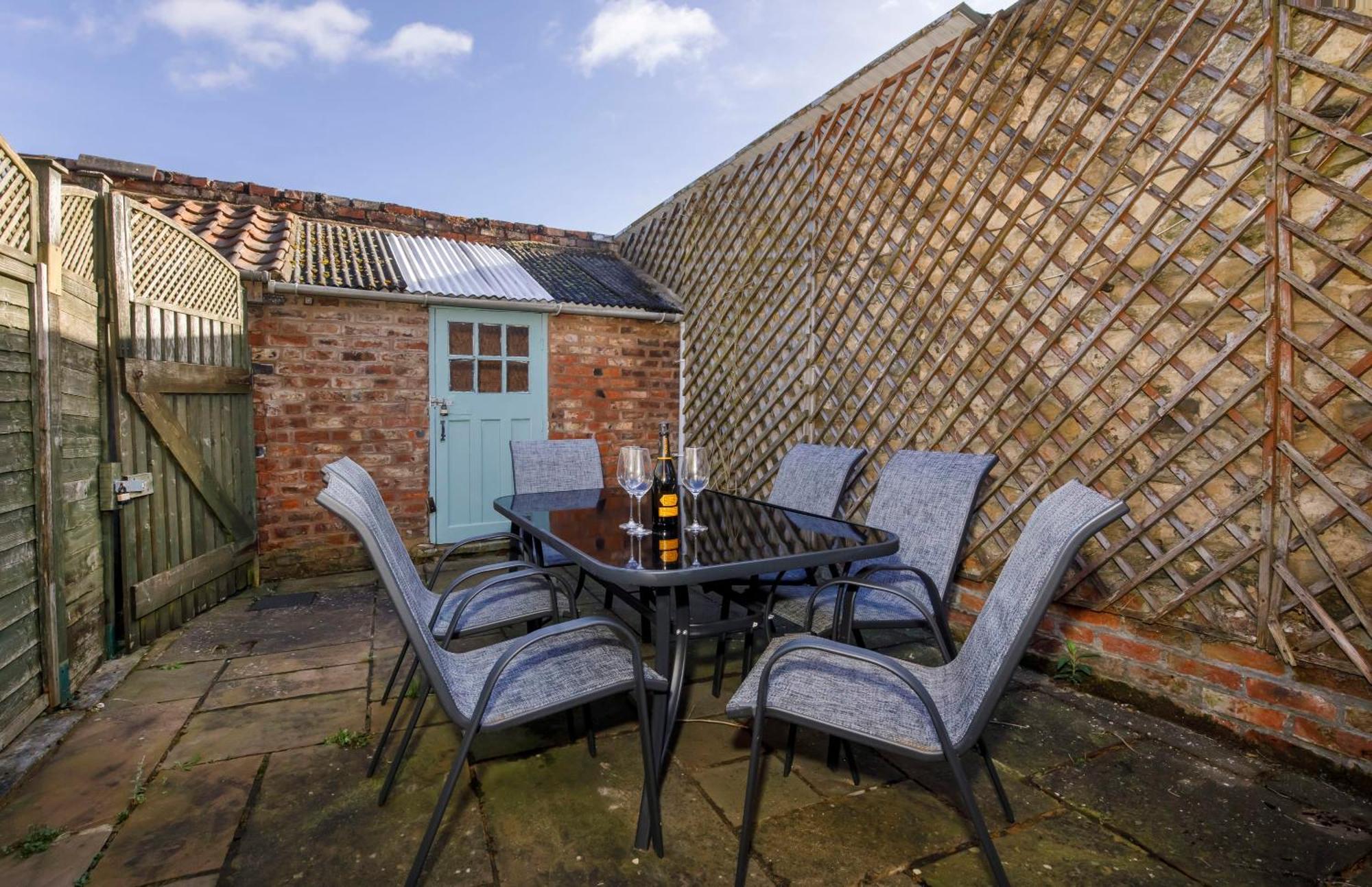 2 Bed, Pet Friendly Sleeps 6 In Norton Villa Norton  Exterior foto